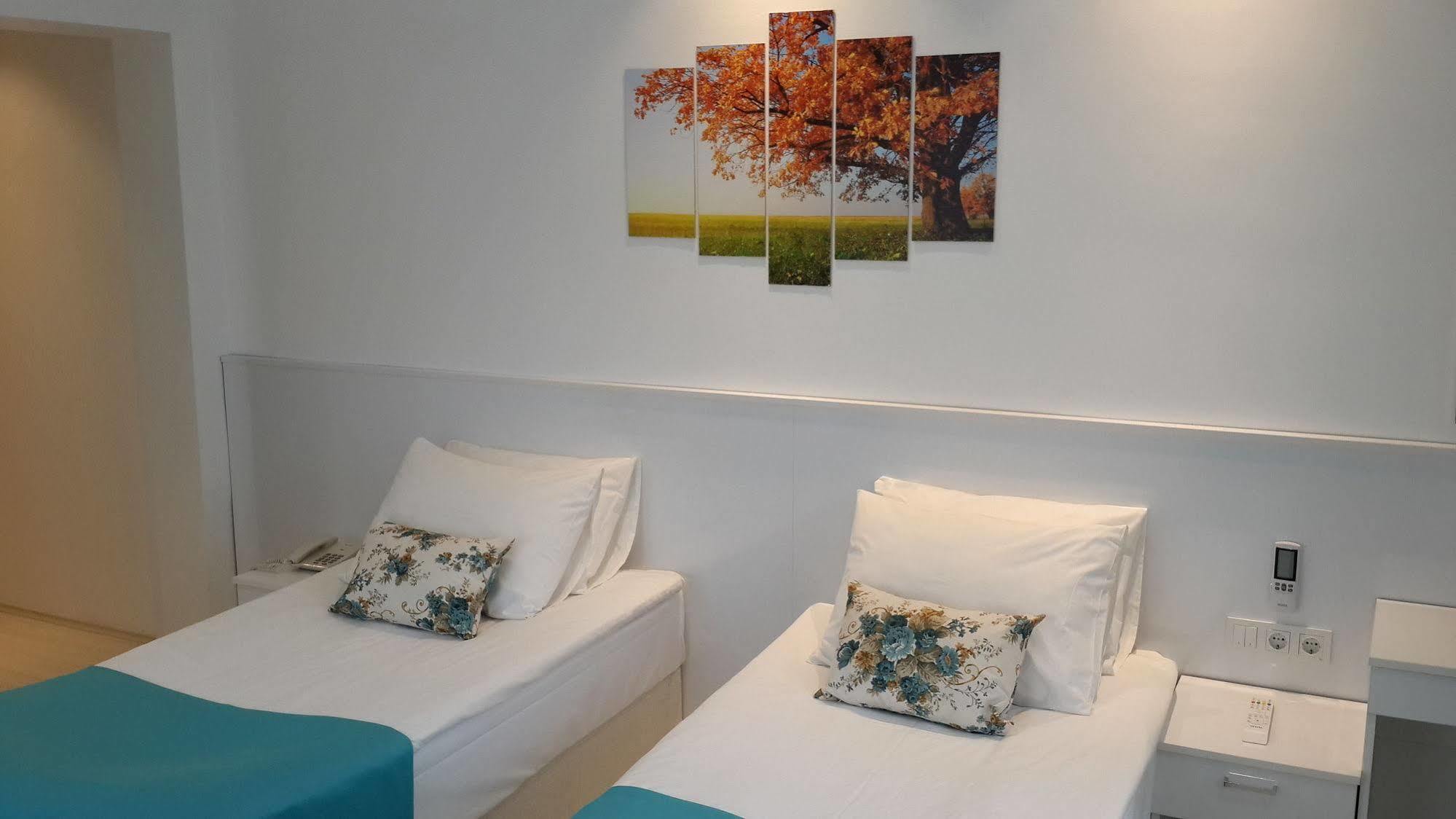 Payidar HOTEL Istanbul Bagian luar foto